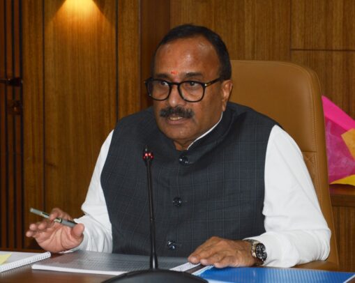 सहकार विभागाच्या अडी-अडचणी प्राधान्याने सोडवून विभागाला अधिक सक्षम व बळकट करणार-सहकार मंत्री अतुल सावे