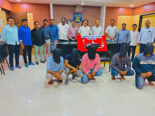 दरोड्याच्या तयारीत असलेली टोळी गावठी कट्टा व 3 जिवंत काडतुसासह भिस्तबाग महालाजवळ पकडली स्थानिक गुन्हे शाखेची कारवाई