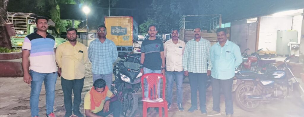 अवैध शस्त्रे बाळगणारा आरोपी जेरबंद स्थानिक गुन्हे शाखेची कारवाई