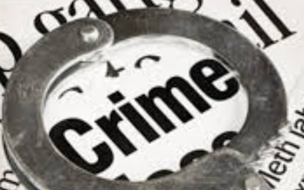 Crime..कर्तव्य बजावत असलेल्या वाहतूक पोलिसावर भररस्त्यात हल्ला..! कायनेटीक चौकात दुचाकीस्वाराची दादागिरी