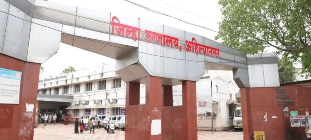 धक्कादायक..शासकीय रुग्णालयातून एमएलसी रेकॉर्डची फोडली खिडकी..२४ ‘एक्स-रे’ गठ्ठे गायब पोलिसांनाही पडलं कोडं,काय आहे या चोरीमागचं रहस्य?