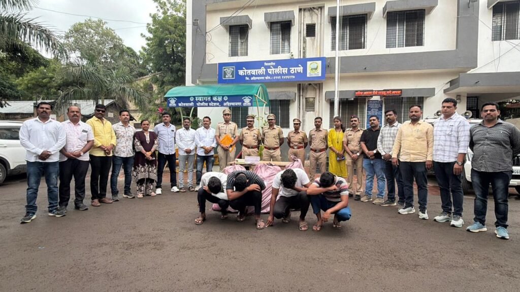 कोतवाली पोलिसांची एकाच दिवसात ३ वेगवेगळ्या मोठ्या कारवाया नशाचे बॉटल,गांजा चोरी गेलेले मोबाईल हस्तगत..वाचा सविस्तर..